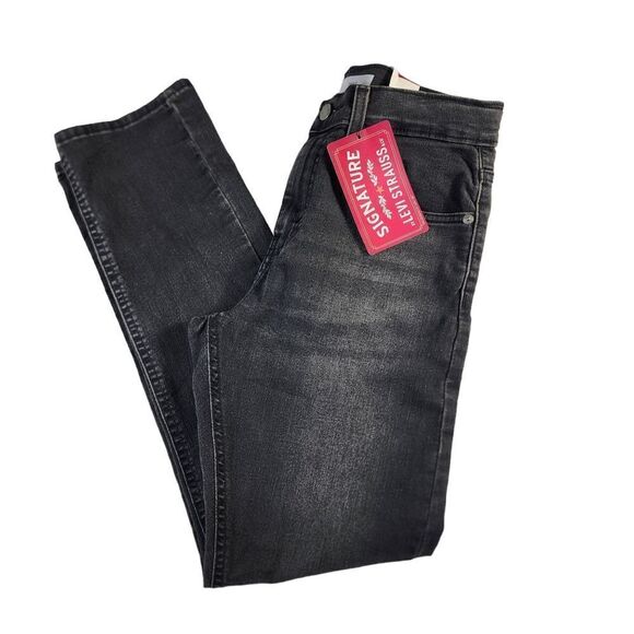 Signature by Levi Strauss & Co. Black Taper Jeans - Picture 1 of 7